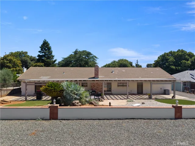1835 Eastlake Drive, Kelseyville, California 95451