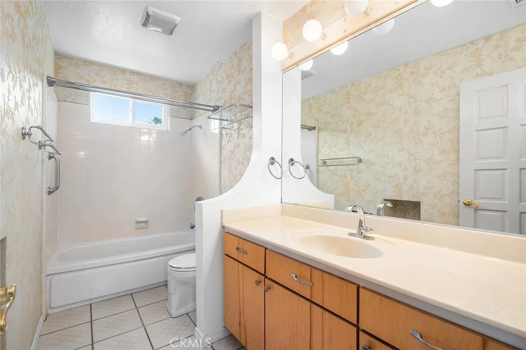 21128 Trigger, Diamond Bar, California 91765 home-pic-20