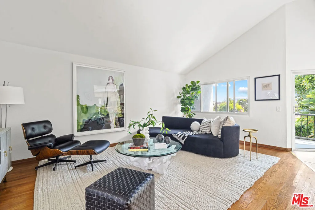 418 Talbert Street, Playa Del Rey, California 90293 home-pic-16