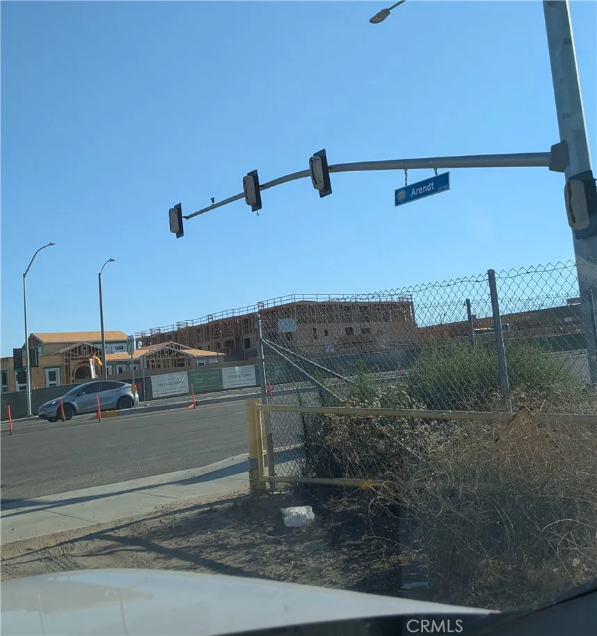 35780 Arendt Lane, Murrieta, California 92563 home-pic-3