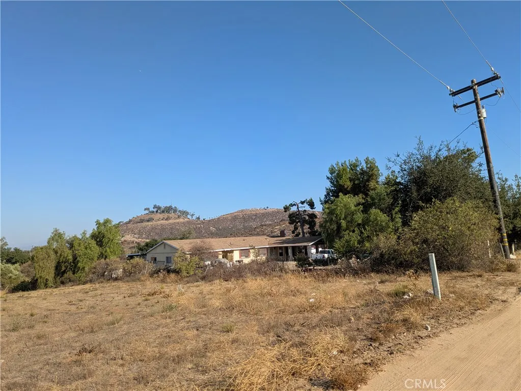 35820 Arendt Lane, Murrieta, California 92563 home-pic-7