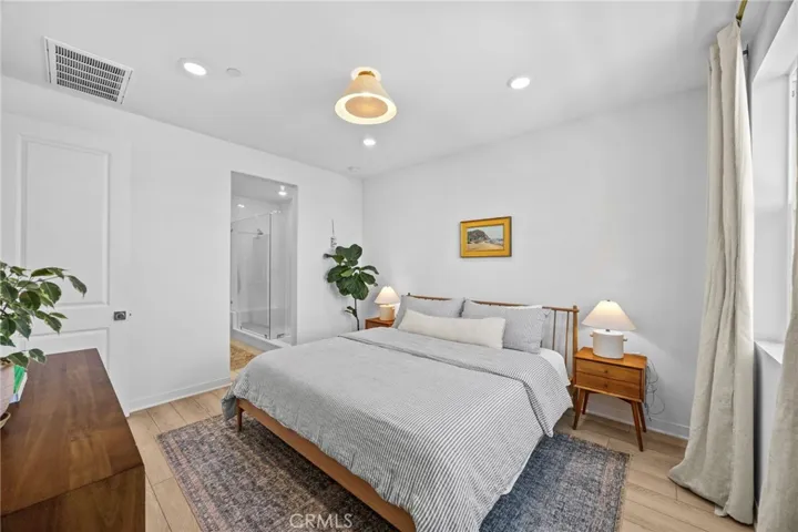 323 Adela, Lake Forest, California 92630