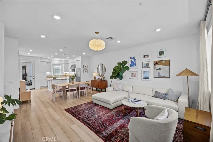 323 Adela, Lake Forest, California 92630