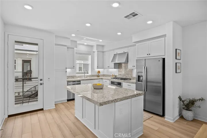 323 Adela, Lake Forest, California 92630