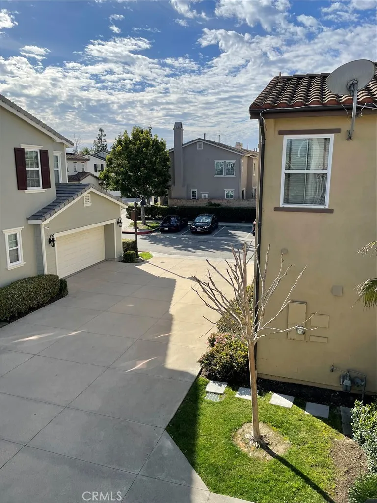 2547 Cornerstone Lane, Costa Mesa, California 92626 home-pic-35