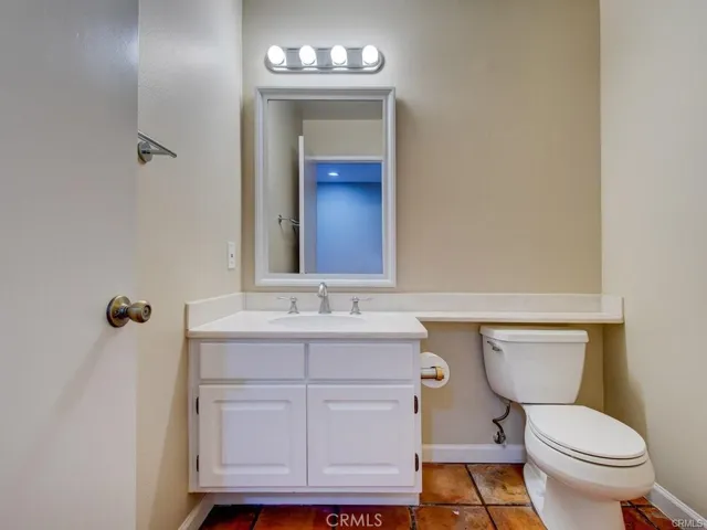 115 Stanford Court 50, Irvine, California 92612