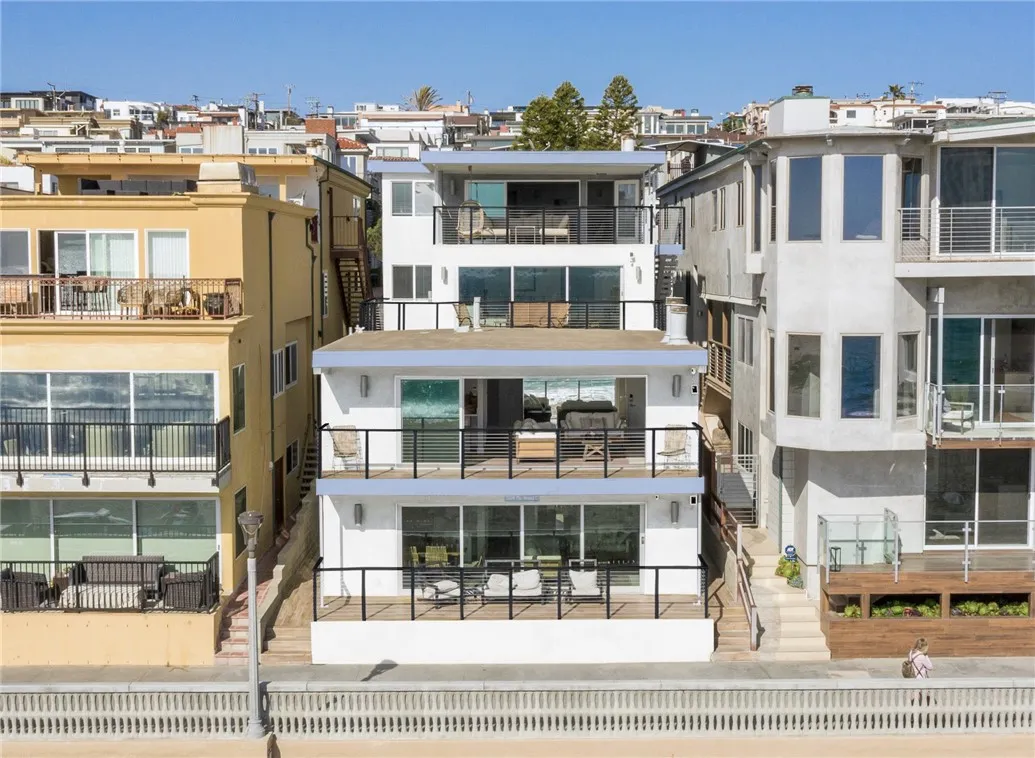 2208 The Strand, Manhattan Beach, California 90266 home-pic-2