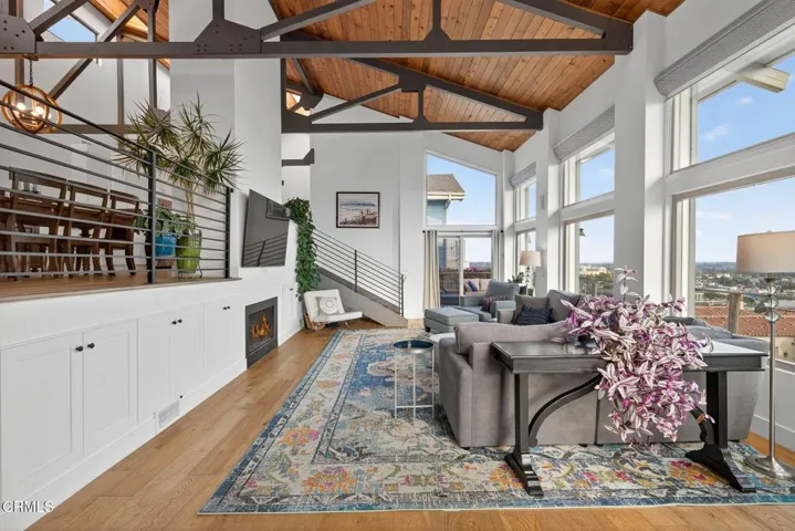 25-web-or-mls-075_UpmarketMedia-1871Terr