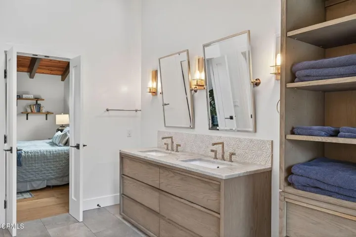 65-web-or-mls-029_UpmarketMedia-1871Terr