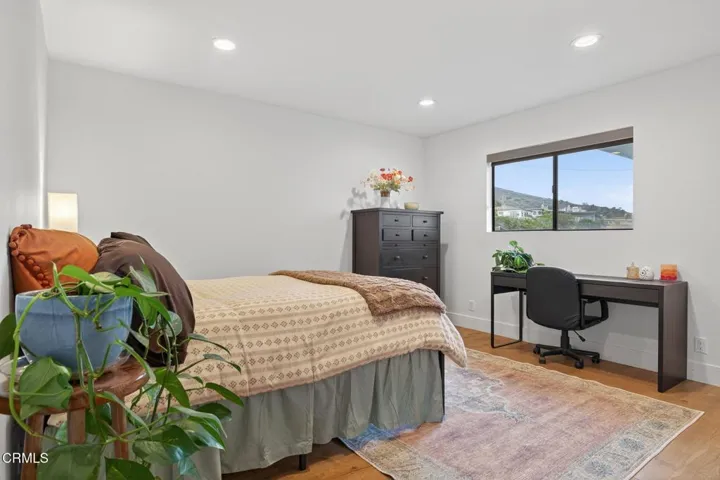 69-web-or-mls-033_UpmarketMedia-1871Terr