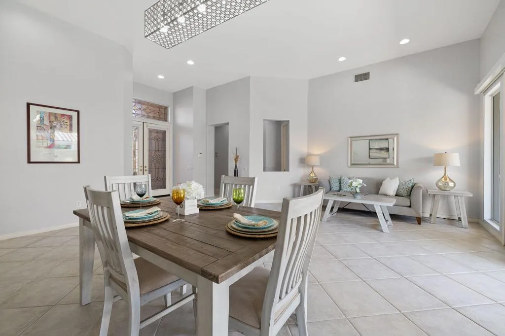 37248 Wyndham Road, Palm Desert, California 92211 home-pic-9