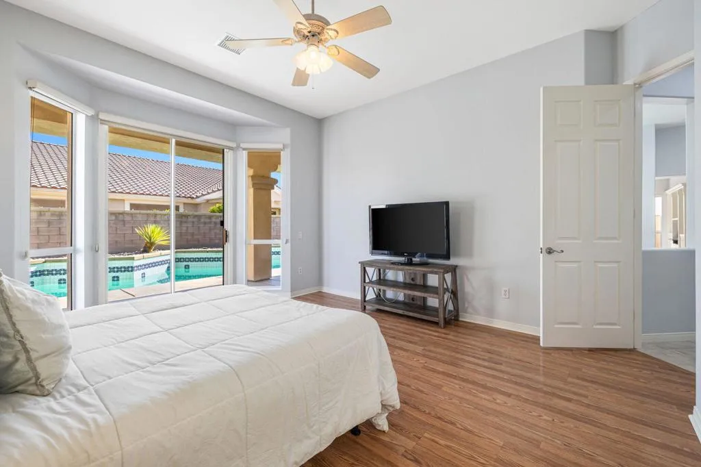 37248 Wyndham Road, Palm Desert, California 92211 home-pic-23
