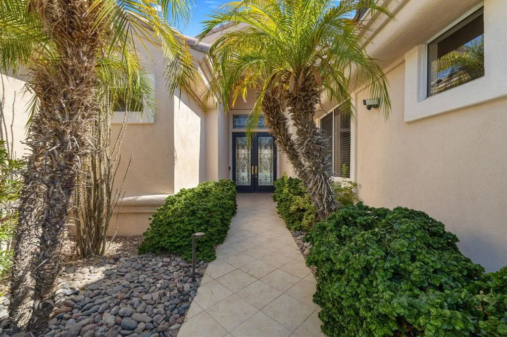 37248 Wyndham Road, Palm Desert, California 92211 home-pic-4