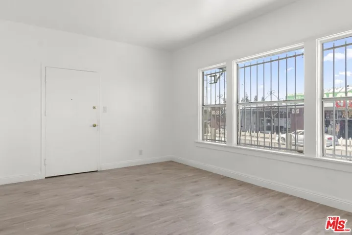 225 W Adams Boulevard, Los Angeles, California 90007