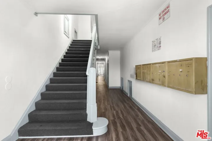 225 W Adams Boulevard, Los Angeles, California 90007