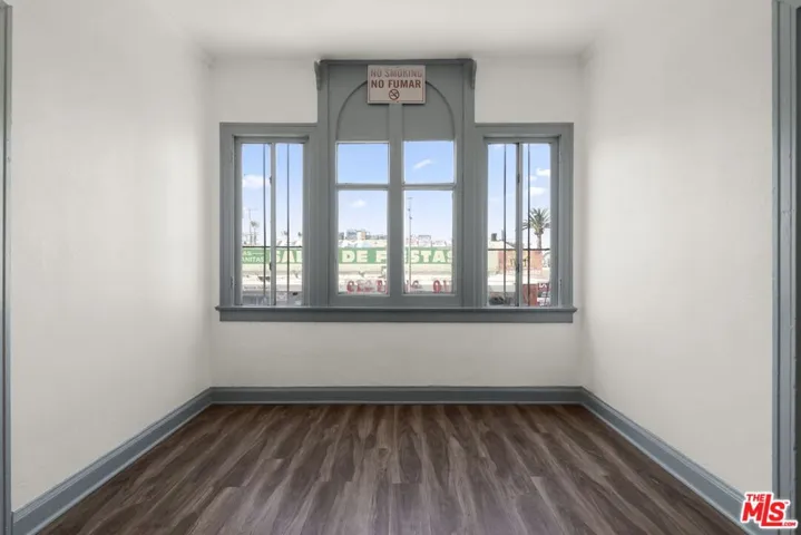 225 W Adams Boulevard, Los Angeles, California 90007