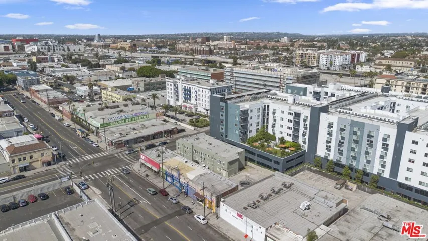 225 W Adams Boulevard, Los Angeles, California 90007
