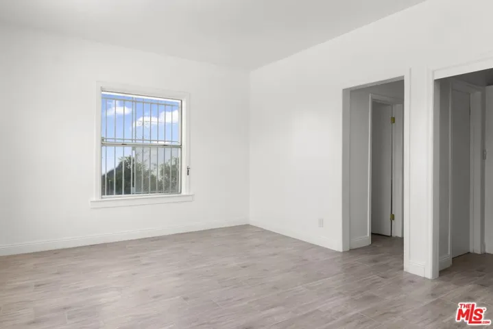 225 W Adams Boulevard, Los Angeles, California 90007
