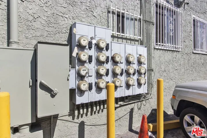 225 W Adams Boulevard, Los Angeles, California 90007