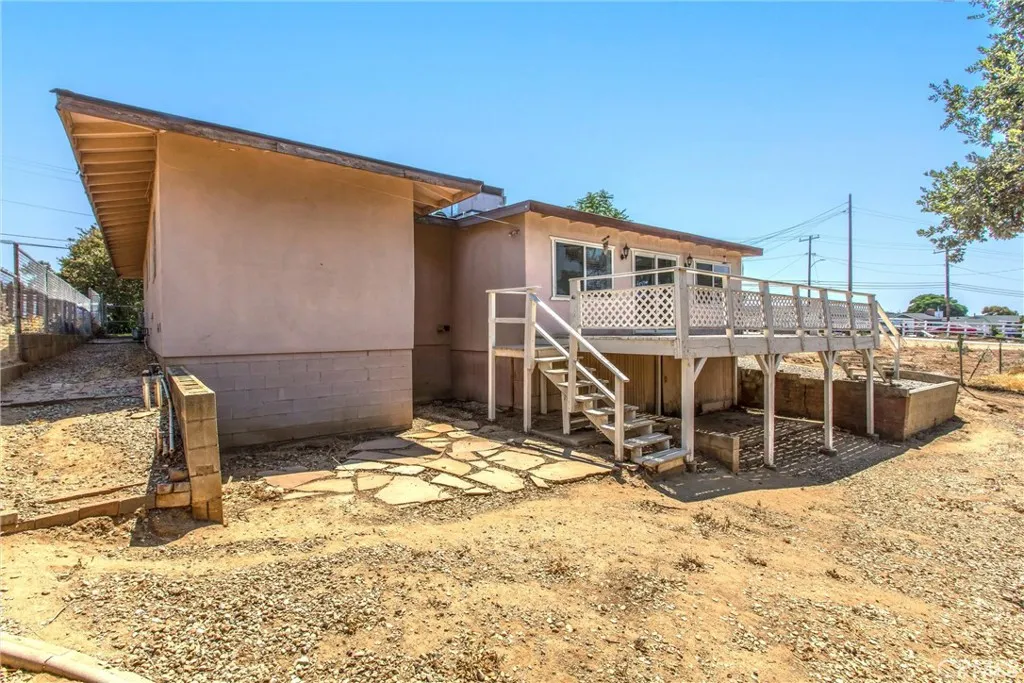 33540 Washington Drive, Yucaipa, California 92399 home-pic-29