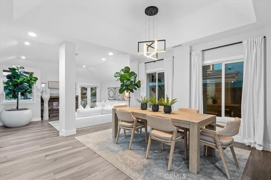 1915 Pine St, Huntington Beach, California 92648 home-pic-11