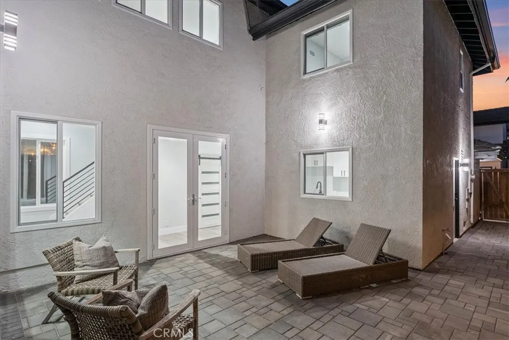 1915 Pine St, Huntington Beach, California 92648 home-pic-52