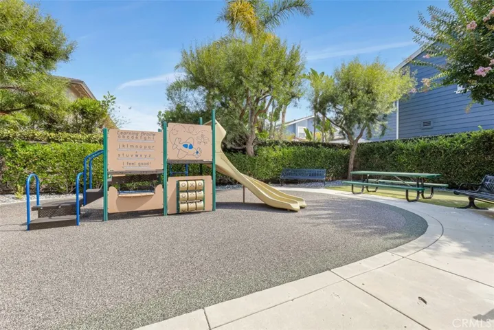 2311 Half Moon Lane, Costa Mesa, California 92627