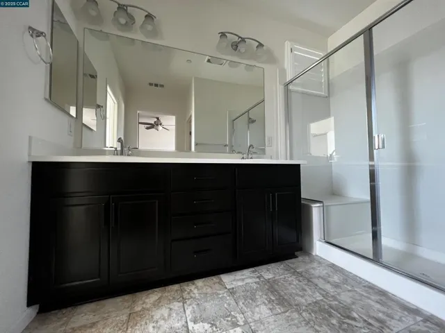 742 Iris Dr, Vacaville, California 95687