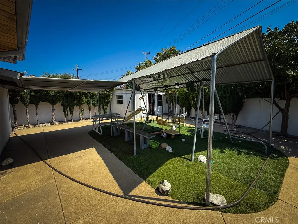 18457 E Armstead Street, Azusa, California 91702 home-pic-14