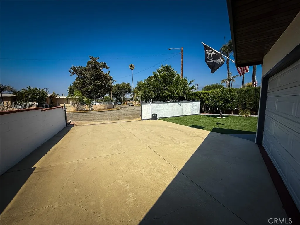 18457 E Armstead Street, Azusa, California 91702 home-pic-8