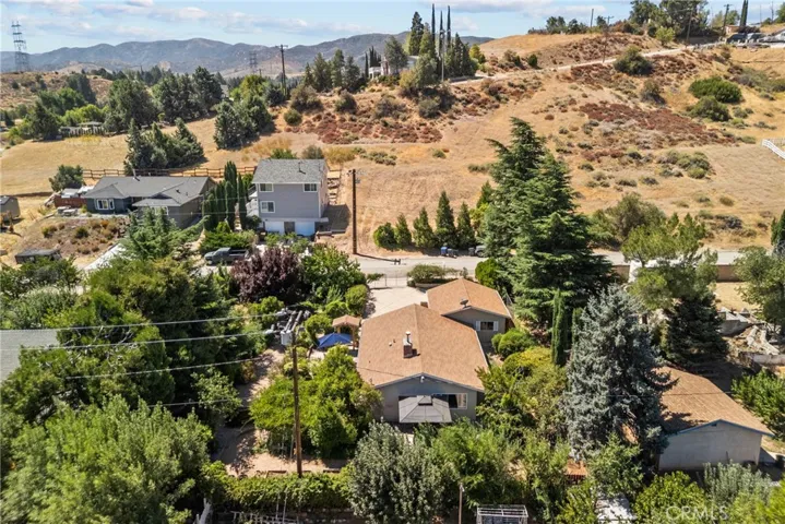 14329 Date Tree Street, Lake Hughes, California 93532