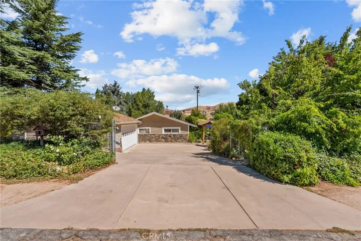 14329 Date Tree Street, Lake Hughes, California 93532