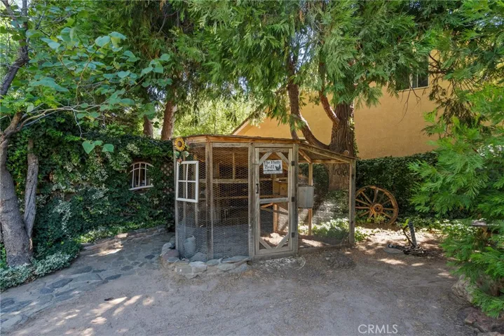 14329 Date Tree Street, Lake Hughes, California 93532