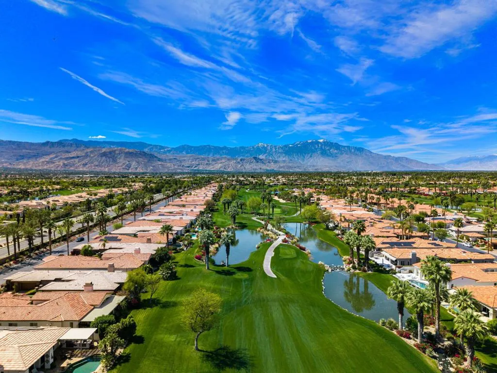 440 Gold Canyon Drive, Palm Desert, California 92211 home-pic-29