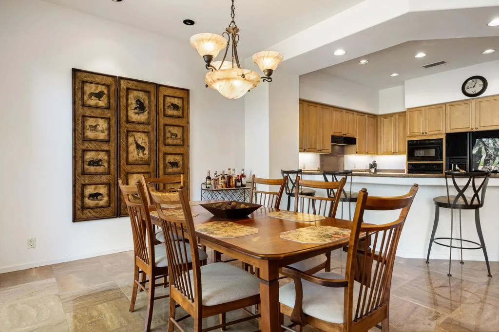 440 Gold Canyon Drive, Palm Desert, California 92211 home-pic-6