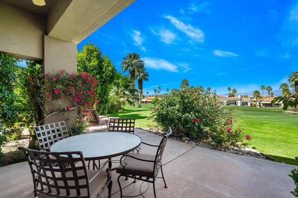 440 Gold Canyon Drive, Palm Desert, California 92211 home-pic-2