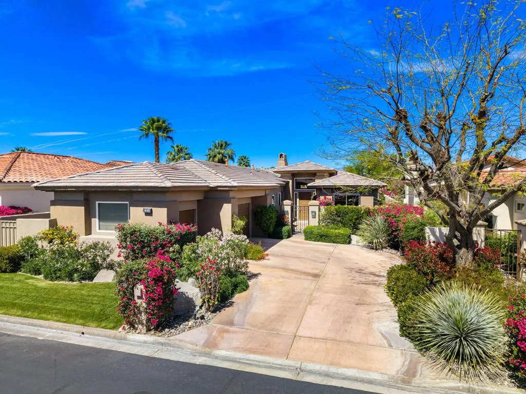 440 Gold Canyon Drive, Palm Desert, California 92211 home-pic-31