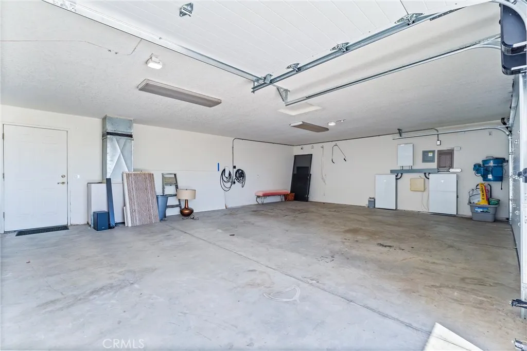 1045 E Deepak Road, Palm Springs, California 92262 home-pic-47