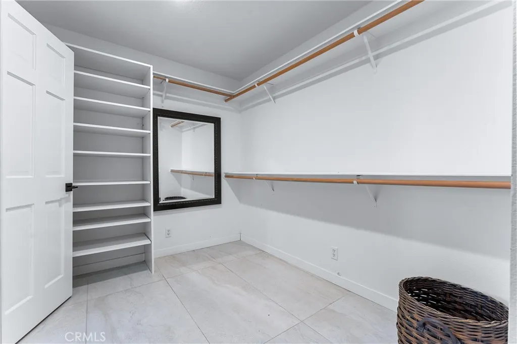 1045 E Deepak Road, Palm Springs, California 92262 home-pic-24
