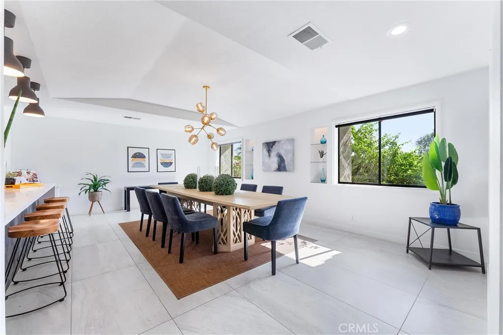 1045 E Deepak Road, Palm Springs, California 92262 home-pic-16