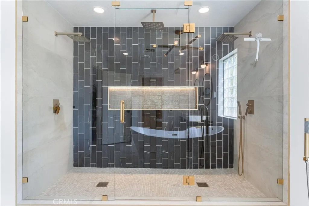 1045 E Deepak Road, Palm Springs, California 92262 home-pic-22
