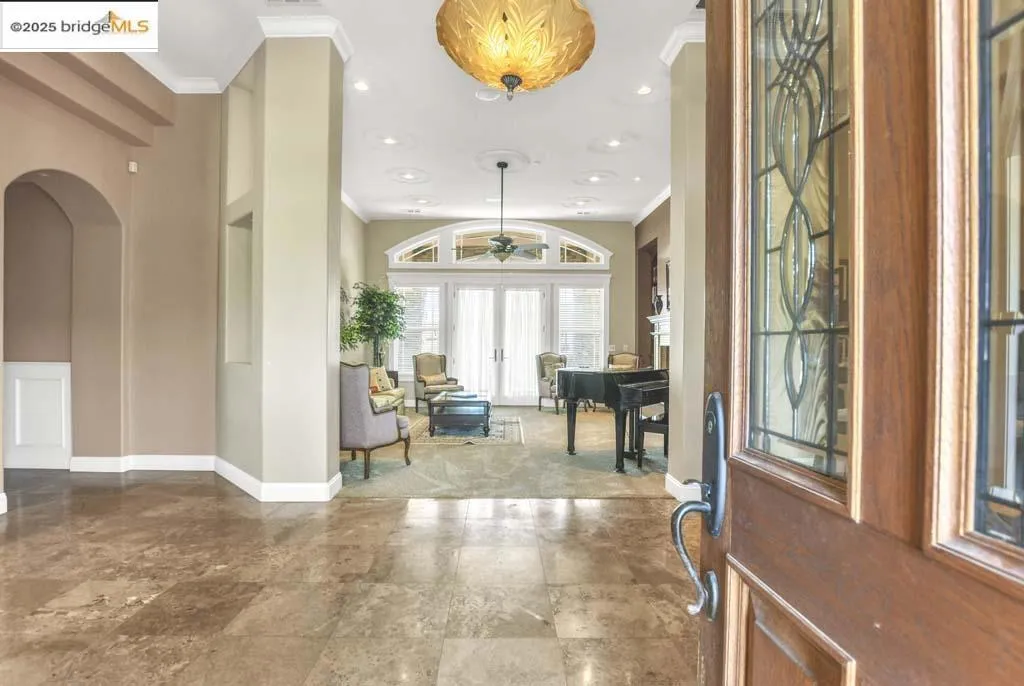 9050 Deer Valley Rd, Brentwood, California 94513 home-pic-19