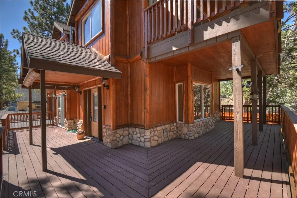 284 Leonard Lane, Sugarloaf, California 92386 home-pic-24