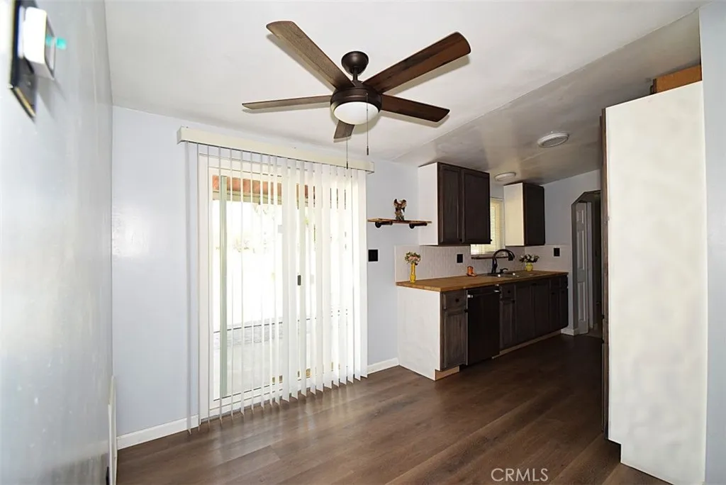 7754 Mariposa Trail, Yucca Valley, California 92284 home-pic-12