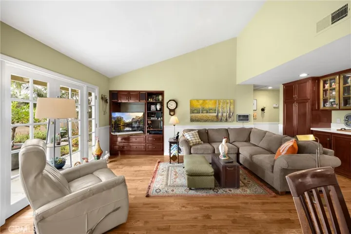 2711 Anacapa Place, Fullerton, California 92835
