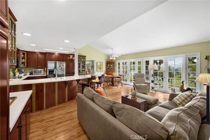 2711 Anacapa Place, Fullerton, California 92835