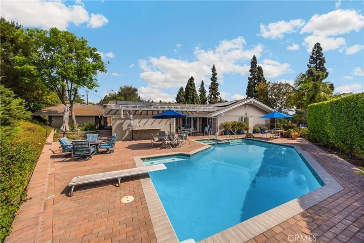 2711 Anacapa Place, Fullerton, California 92835
