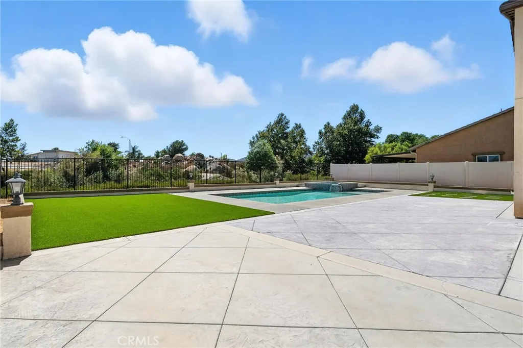 28735 Ivy Springs Way, Murrieta, California 92563 home-pic-28