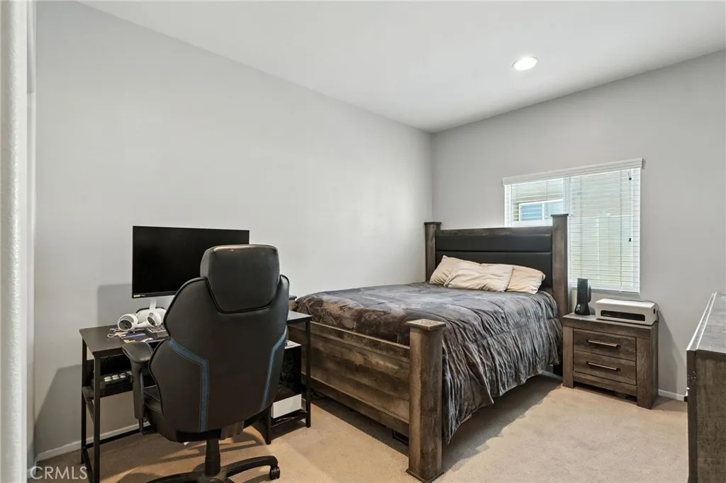28735 Ivy Springs Way, Murrieta, California 92563 home-pic-4