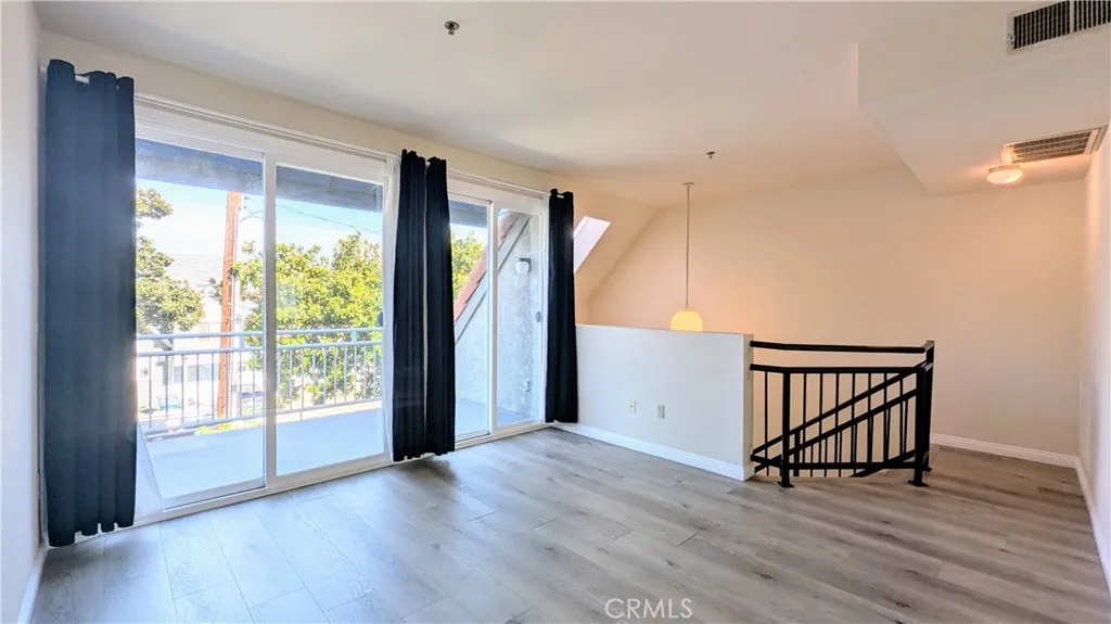 801 S 2nd Street 3, Alhambra, California 91801, 3 Bedrooms Bedrooms, ,2 BathroomsBathrooms,Residential Lease,For Rent,2nd,WS25185475
